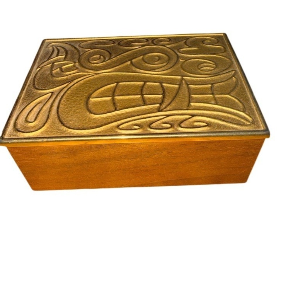 Vintage Do it Best Trinket Box‎ Gold Embossed Cork Lined 5 in Ornate